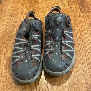 Vasque hiking sandals size 12